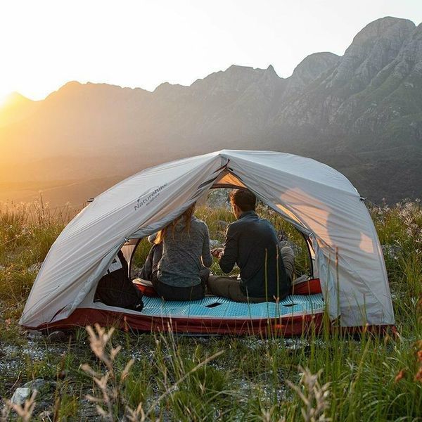 Палатка сверхлегкая двухместная с футпринтом Naturehike Star-River 2 Updated NH17T012-T, 20D, серо-красная 6927595716489 фото