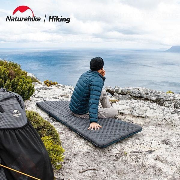 Матрац надувний надлегкий подвійний Naturehike CNH22DZ018, із мішком для надування, прямокутний чорний 196 см 6975641888772 фото