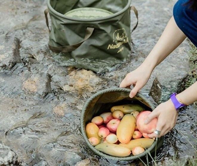 Складане відро для води з ПВХ Naturehike NH20SJ040, 10&nbsp;л, зелений 6927595764626 фото