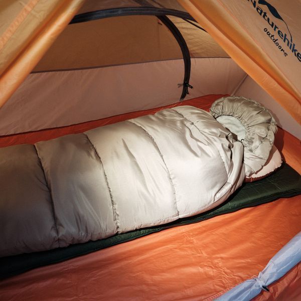 Спальник с капюшоном с обычным мешком для хранения Naturehike M400 CNK2350WS023, (1&deg;C), левый, серый 6927595776049 фото
